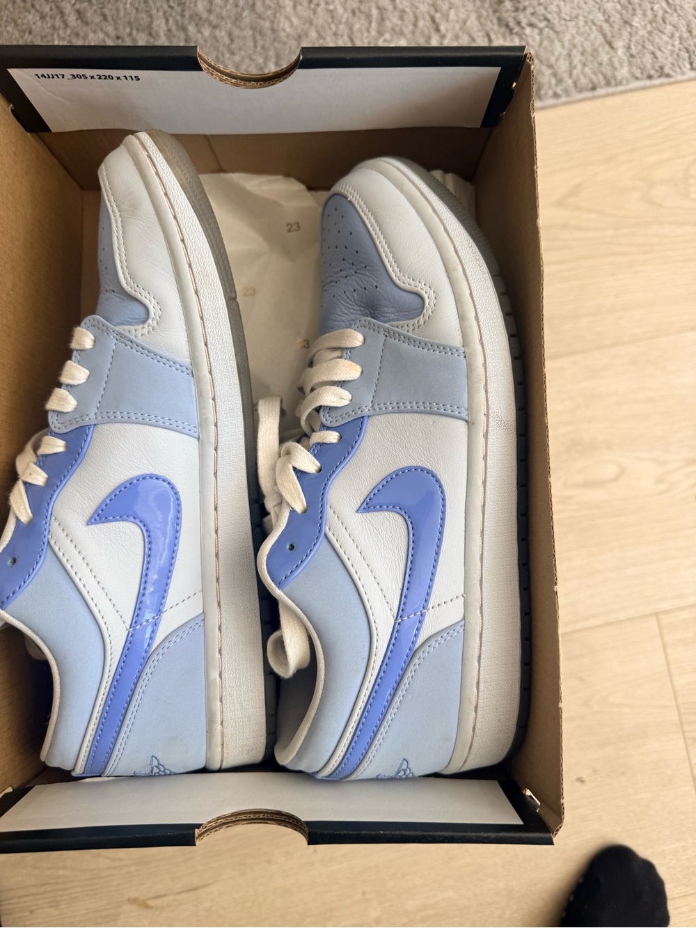 Air Jordan 1 Low SE 'Mighty Football Grey/ Ghost/Aluminum/polar